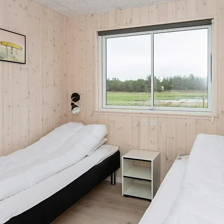 18 Person In * Nørre Nebel