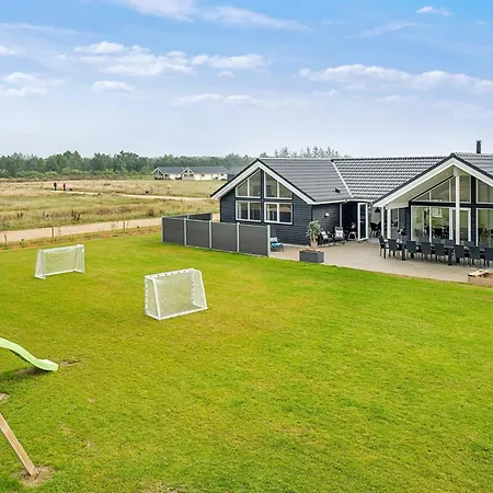 5 Star Holiday Home In Norre Nebel